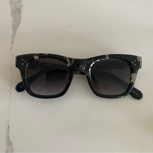 KREWE AVO Frame - Picture 1 of 3